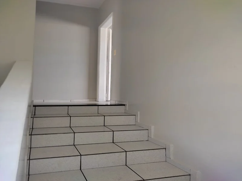 Casa Sobrado Escadas Patamar 2