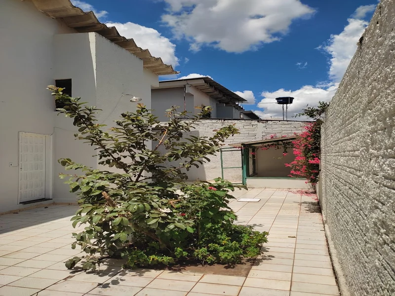 Casa Sobrado Quintal Fundo